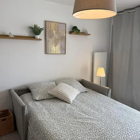 Daire La Parenthese - 50 M De La